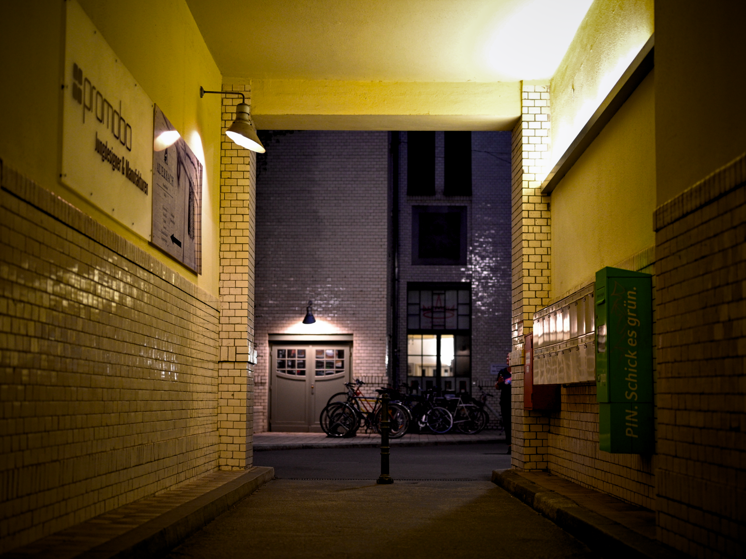 A typical Berlin passageway in a courtyard, as an illustration of the blog: where does the inspiration come from?.